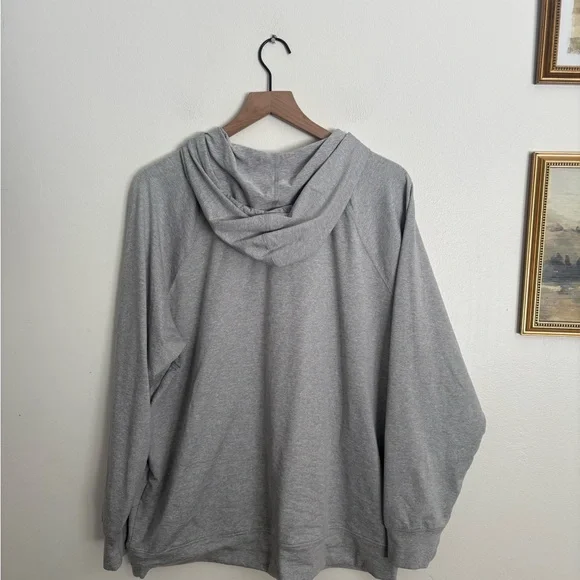 Vuori Heather Gray Halo Performance Hoodie Womens Large Relaxed NWOT chic luxe - Picture 6 of 6